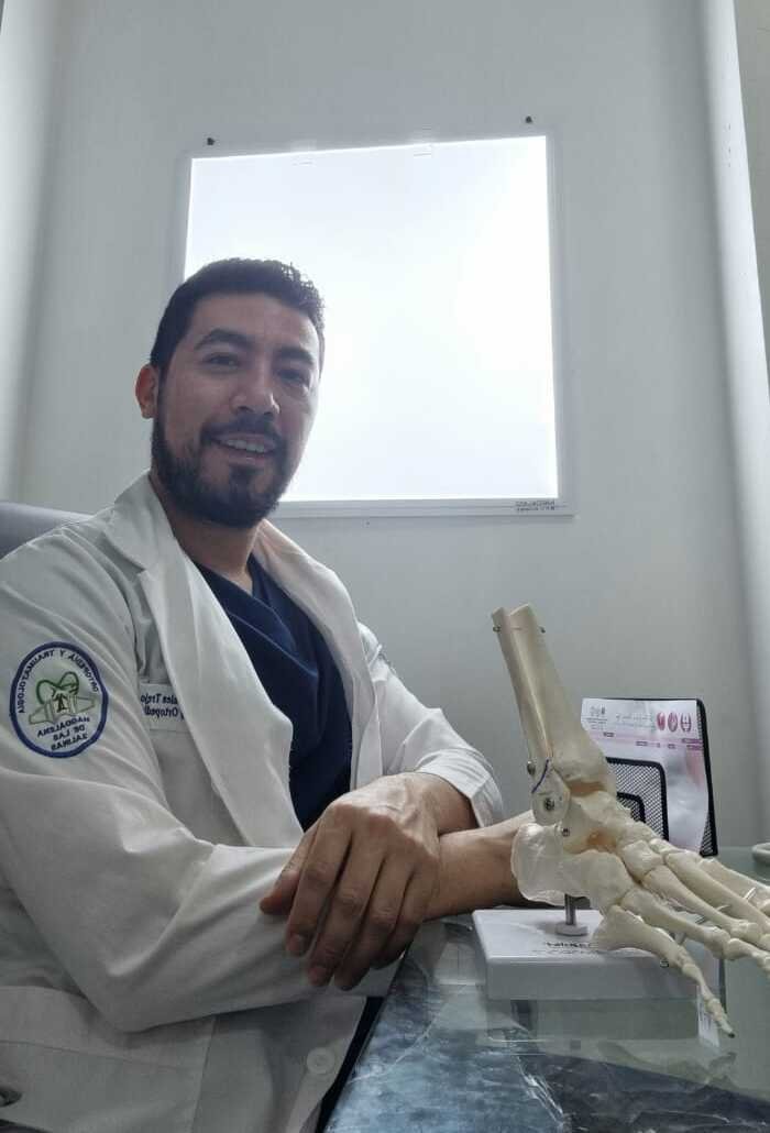 Dr. José Luis Rodríguez García especialista en Ortopedia y Traumatología en CDMX